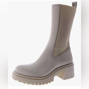 Steve Madden Women's Hesitant Fashion Boot Size 8 Light Grey